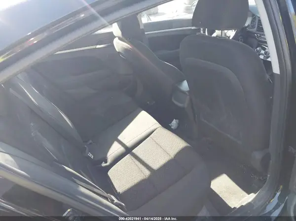 5NPD84LF5KH456311 2019 HYUNDAI ELANTRA - Image 8