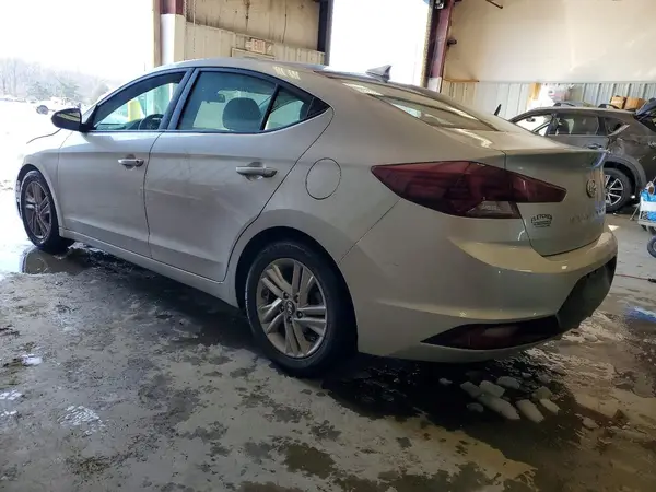 5NPD84LF5KH462626 2019 HYUNDAI ELANTRA - Image 2
