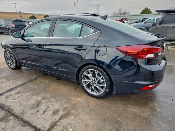 5NPD84LF5KH465865 2019 HYUNDAI ELANTRA - Image 2