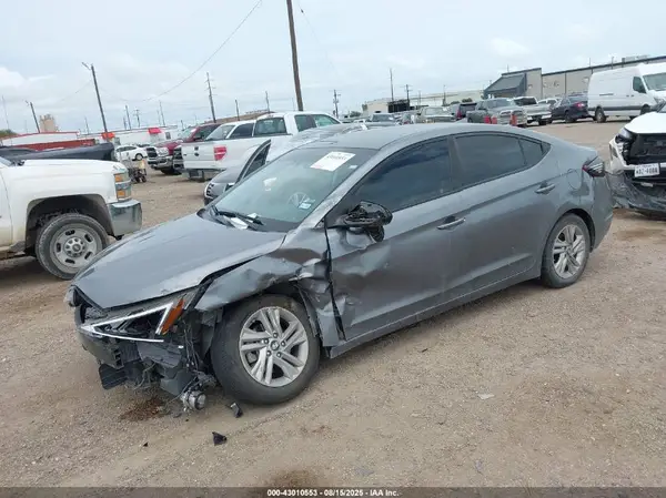 5NPD84LF5KH468782 2019 HYUNDAI ELANTRA - Image 2