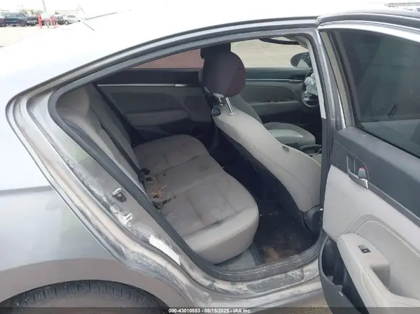 5NPD84LF5KH468782 2019 HYUNDAI ELANTRA - Image 8
