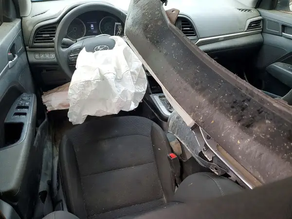 5NPD84LF5KH470354 2019 HYUNDAI ELANTRA - Image 8