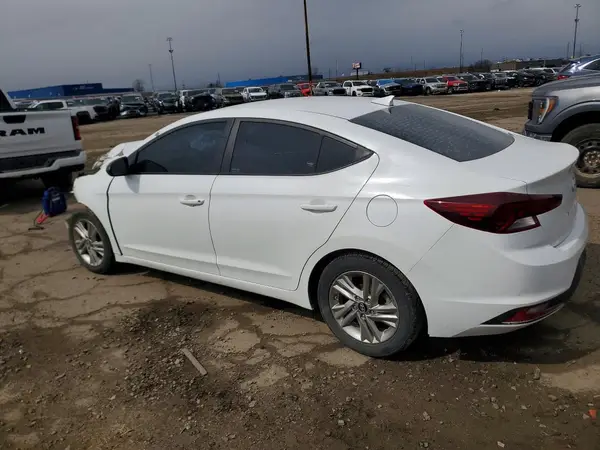 5NPD84LF5KH470435 2019 HYUNDAI ELANTRA - Image 2