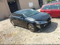 5NPD84LF5KH471391 2019 HYUNDAI ELANTRA