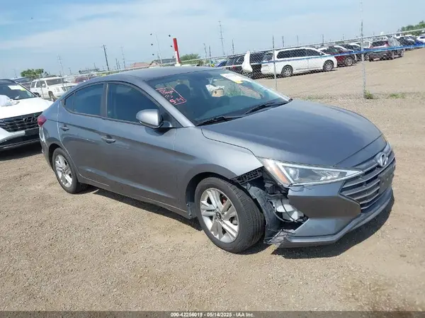 5NPD84LF5KH476560 2019 HYUNDAI ELANTRA - Image 1
