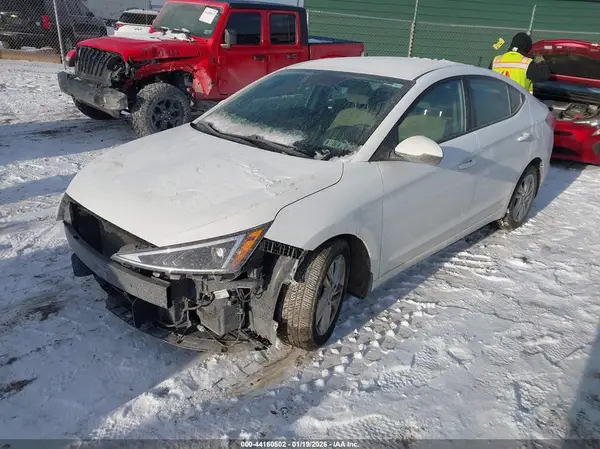 5NPD84LF5KH477434 2019 HYUNDAI ELANTRA - Image 2