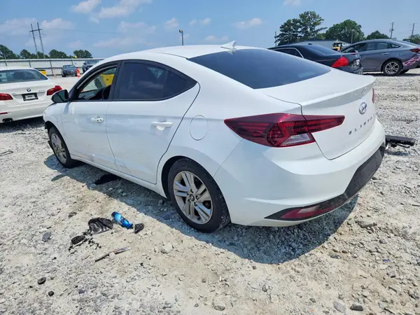 5NPD84LF5KH477546 2019 HYUNDAI ELANTRA - Image 2