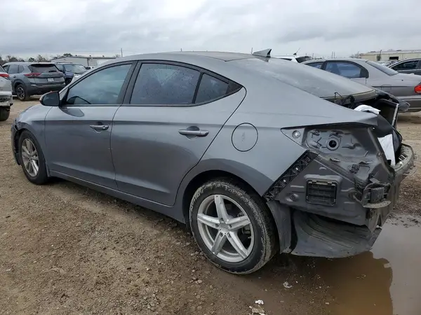 5NPD84LF5KH478860 2019 HYUNDAI ELANTRA - Image 2