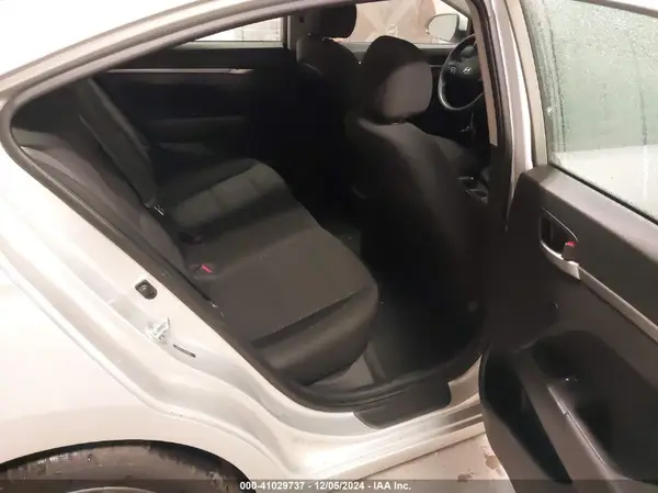 5NPD84LF5KH478941 2019 HYUNDAI ELANTRA - Image 8