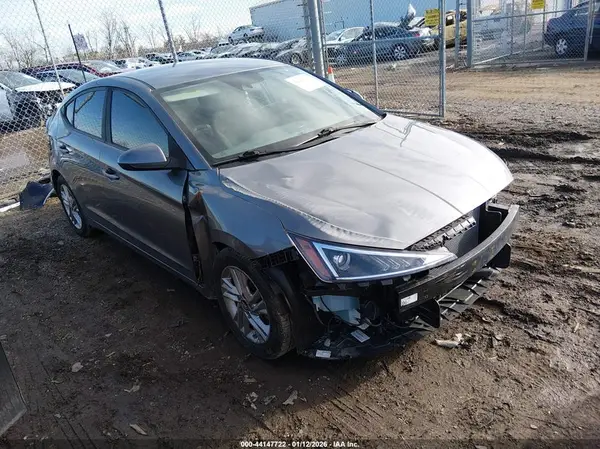 5NPD84LF5KH479684 2019 HYUNDAI ELANTRA - Image 1