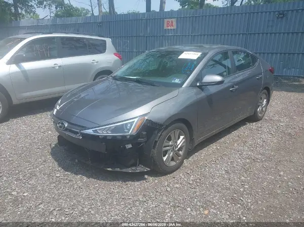 5NPD84LF5KH480446 2019 HYUNDAI ELANTRA - Image 2