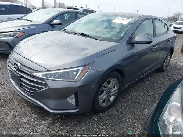 5NPD84LF5KH480589 2019 HYUNDAI ELANTRA - Image 2