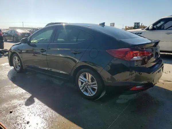 5NPD84LF5KH481080 2019 HYUNDAI ELANTRA - Image 2
