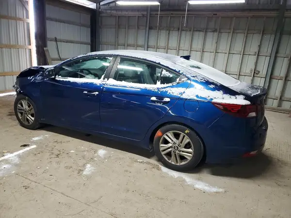 5NPD84LF5KH482682 2019 HYUNDAI ELANTRA - Image 2