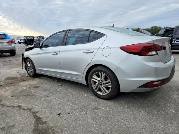 5NPD84LF5KH482780 2019 HYUNDAI ELANTRA - Image 2