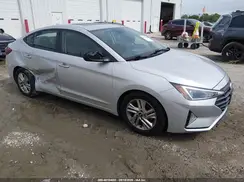 5NPD84LF5KH484383 2019 HYUNDAI ELANTRA
