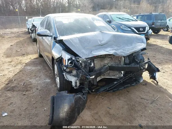 5NPD84LF5KH484447 2019 HYUNDAI ELANTRA - Image 1