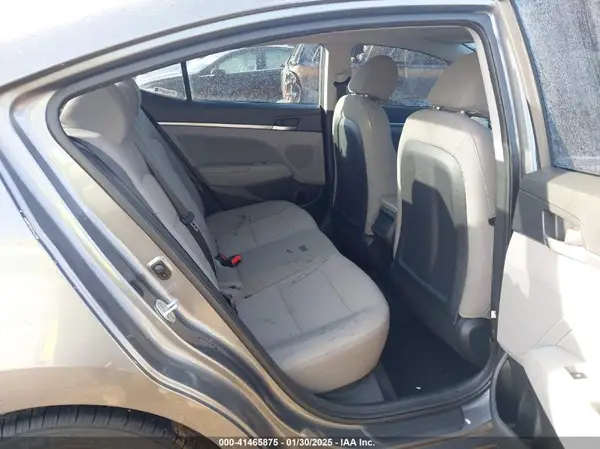 5NPD84LF5KH484447 2019 HYUNDAI ELANTRA - Image 8