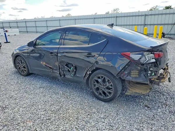 5NPD84LF5KH485243 2019 HYUNDAI ELANTRA - Image 2