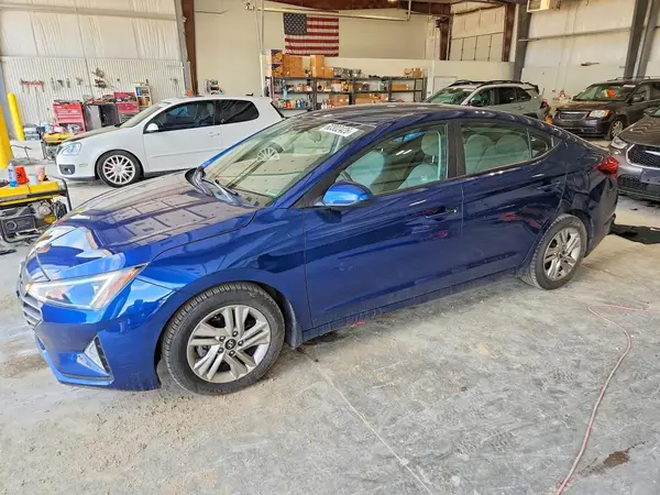5NPD84LF5KH491575 2019 HYUNDAI ELANTRA - Image 1