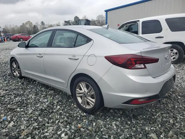 5NPD84LF5LH498849 2020 HYUNDAI ELANTRA - Image 2