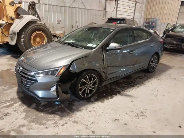 5NPD84LF5LH501801 2020 HYUNDAI ELANTRA - Image 2