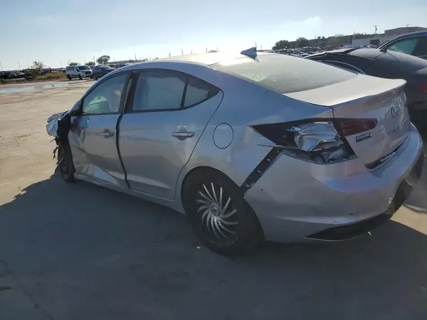 5NPD84LF5LH507016 2020 HYUNDAI ELANTRA - Image 2