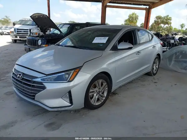 5NPD84LF5LH512958 2020 HYUNDAI ELANTRA - Image 2