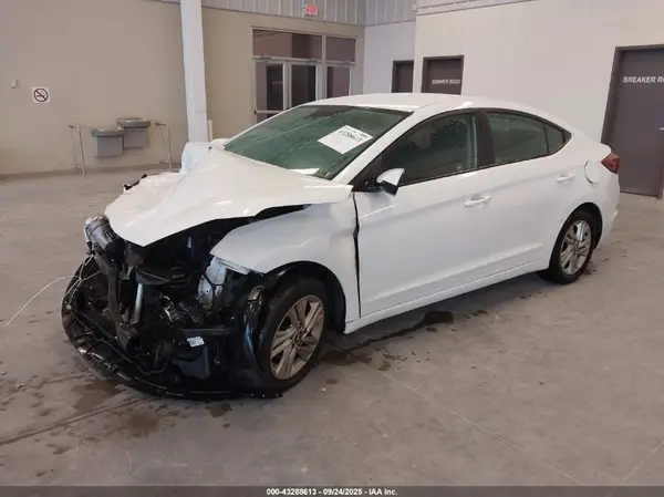 5NPD84LF5LH515567 2020 HYUNDAI ELANTRA - Image 2
