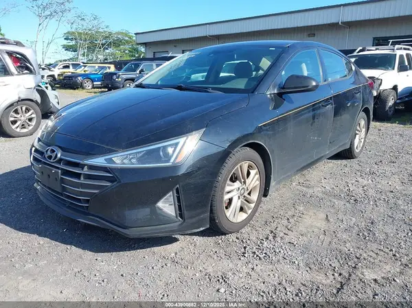 5NPD84LF5LH521238 2020 HYUNDAI ELANTRA - Image 2