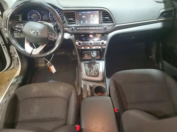 5NPD84LF5LH525578 2020 HYUNDAI ELANTRA - Image 8