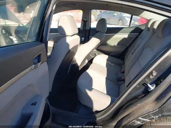 5NPD84LF5LH526049 2020 HYUNDAI ELANTRA - Image 8
