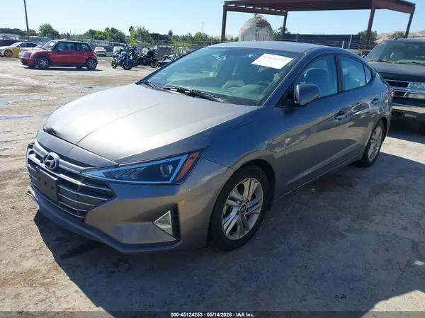 5NPD84LF5LH532921 2020 HYUNDAI ELANTRA - Image 2