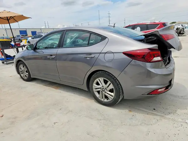 5NPD84LF5LH533809 2020 HYUNDAI ELANTRA - Image 2