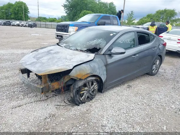 5NPD84LF5LH538895 2020 HYUNDAI ELANTRA - Image 2