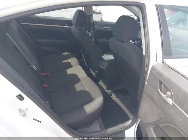 5NPD84LF5LH541425 2020 HYUNDAI ELANTRA - Image 8