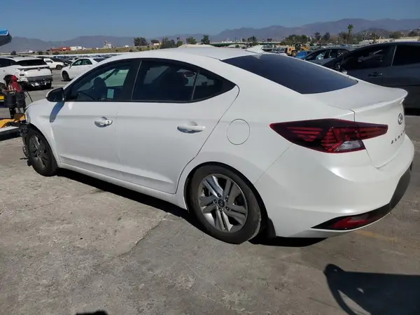5NPD84LF5LH545989 2020 HYUNDAI ELANTRA - Image 2