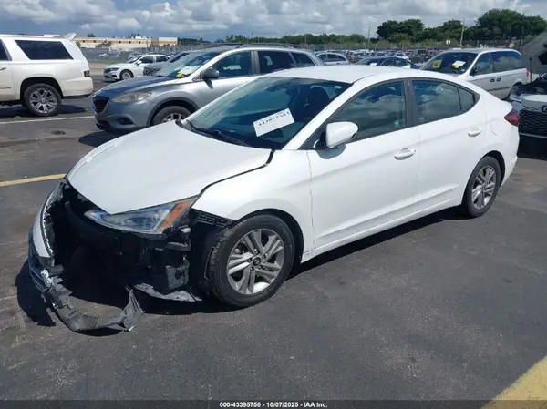 5NPD84LF5LH548052 2020 HYUNDAI ELANTRA - Image 2