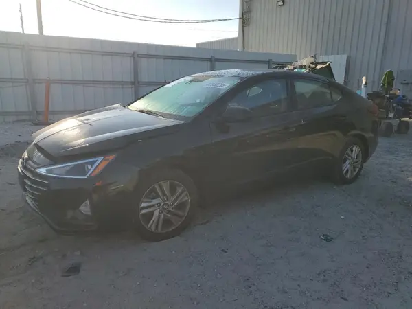 5NPD84LF5LH548939 2020 HYUNDAI ELANTRA - Image 1