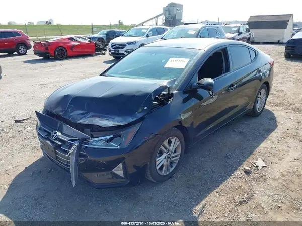 5NPD84LF5LH553090 2020 HYUNDAI ELANTRA - Image 2