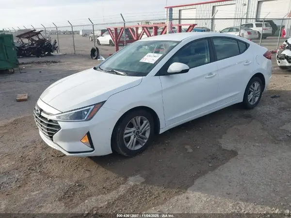5NPD84LF5LH553526 2020 HYUNDAI ELANTRA - Image 2