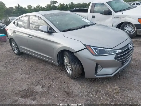 5NPD84LF5LH554739 2020 HYUNDAI ELANTRA - Image 1