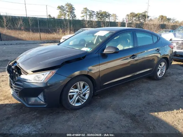 5NPD84LF5LH555082 2020 HYUNDAI ELANTRA - Image 2