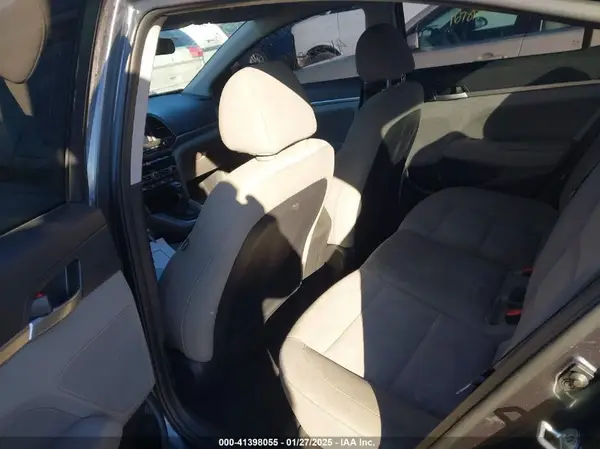 5NPD84LF5LH555230 2020 HYUNDAI ELANTRA - Image 8