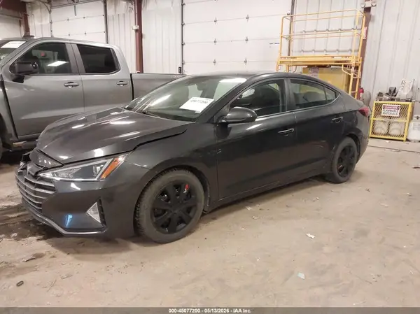 5NPD84LF5LH556409 2020 HYUNDAI ELANTRA - Image 2