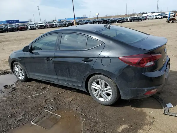 5NPD84LF5LH556748 2020 HYUNDAI ELANTRA - Image 2