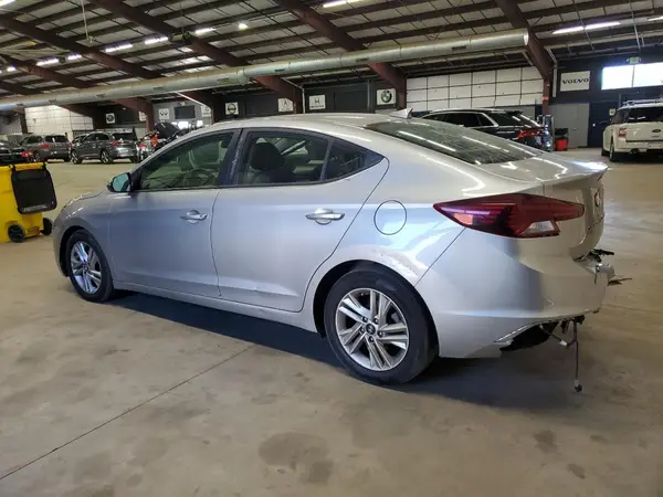 5NPD84LF5LH559911 2020 HYUNDAI ELANTRA - Image 2