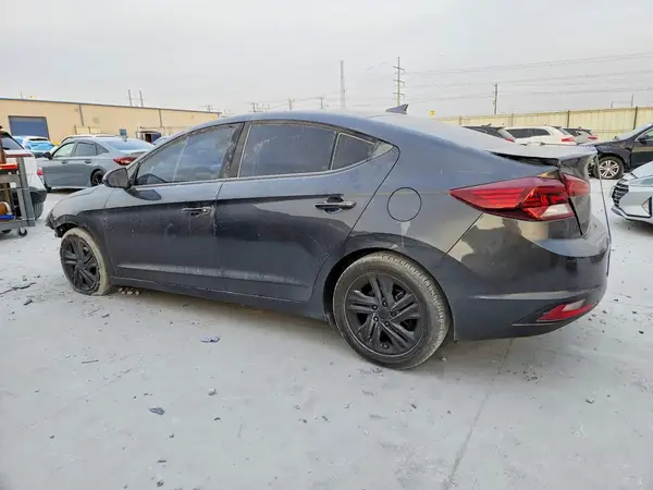 5NPD84LF5LH561450 2020 HYUNDAI ELANTRA - Image 2