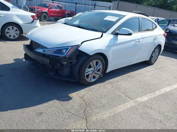 5NPD84LF5LH561948 2020 HYUNDAI ELANTRA - Image 2