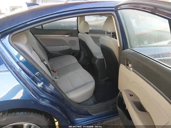 5NPD84LF5LH563053 2020 HYUNDAI ELANTRA - Image 8